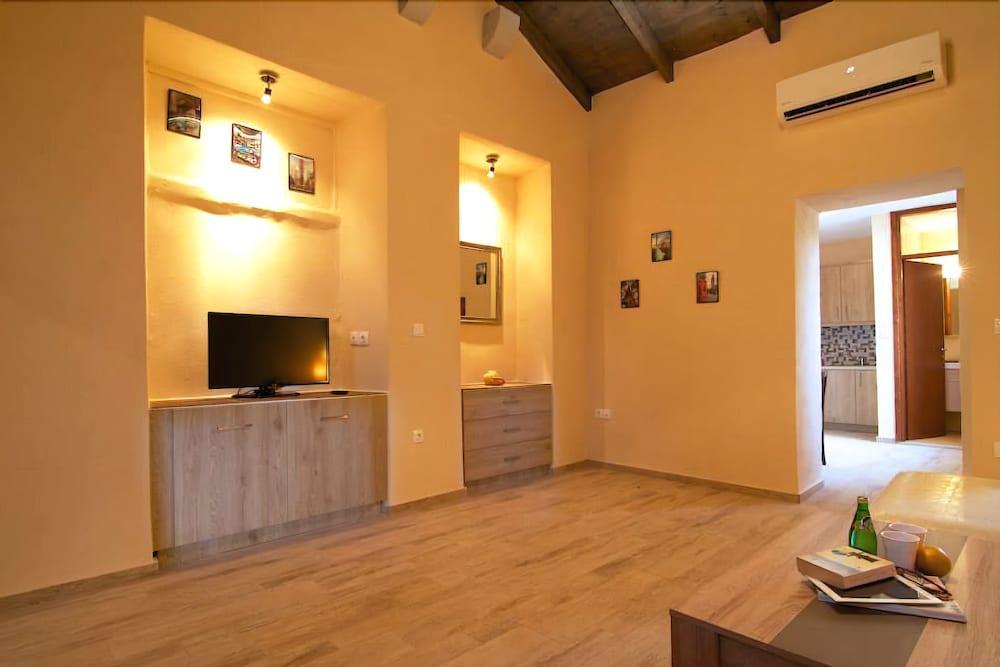 Asikiko Suites Rethymno Exteriör bild